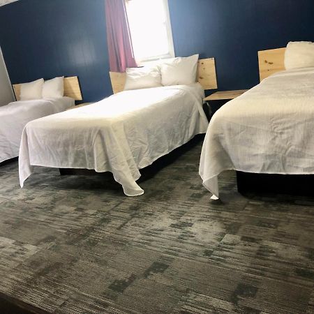 Royalinn 伊丽莎白敦 外观 照片